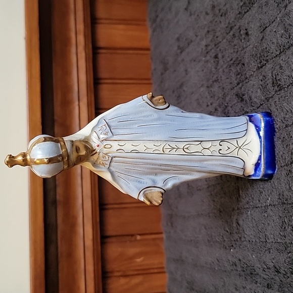 Vintage Sanmyro Religious Statue - Picture 1 of 4